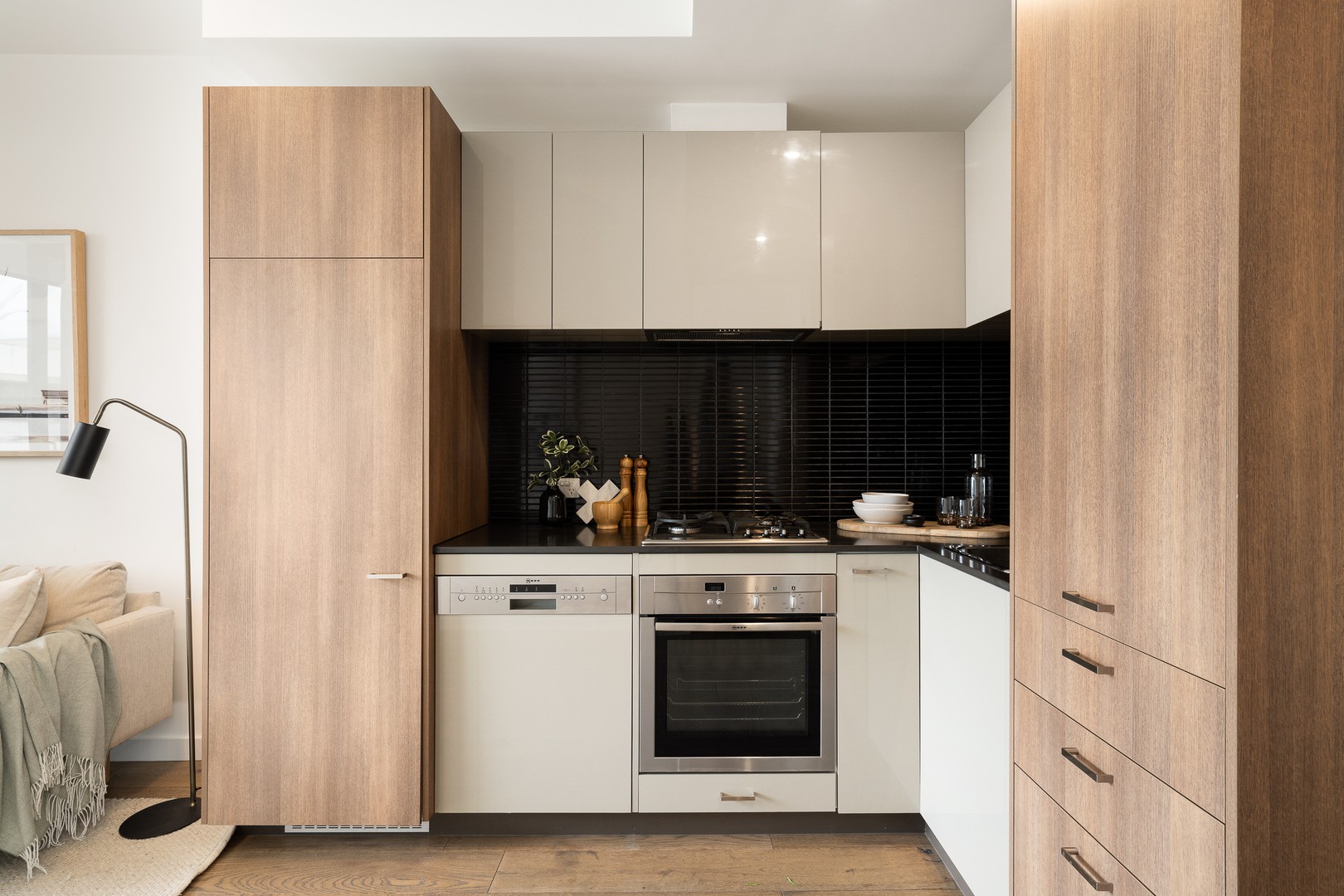 322/220 Bay Road, Sandringham, VIC 3191 - Thumbnail 2 - 06/09/2023