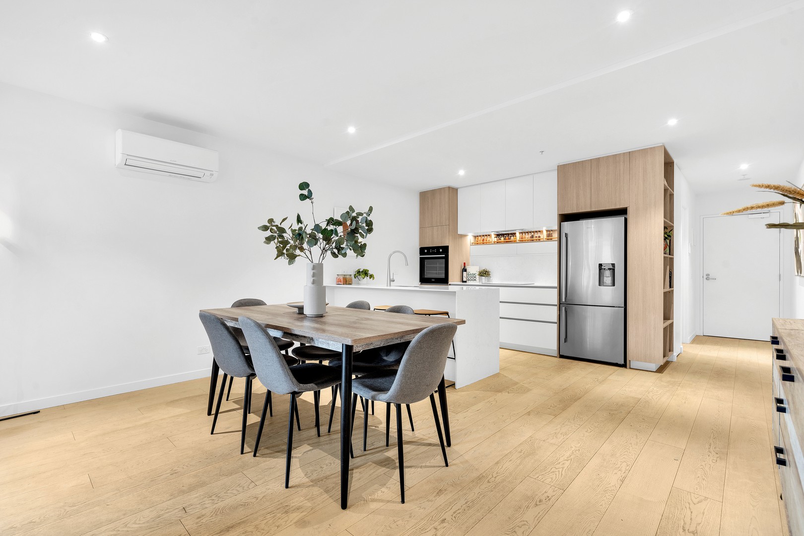 323/40 Hall Street, Moonee Ponds, VIC 3039, Moonee Ponds - Thumbnail 2