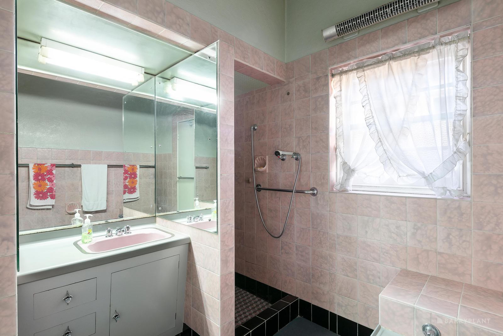 326 Victoria Road, Thornbury, VIC 3071, Thornbury - Thumbnail 8