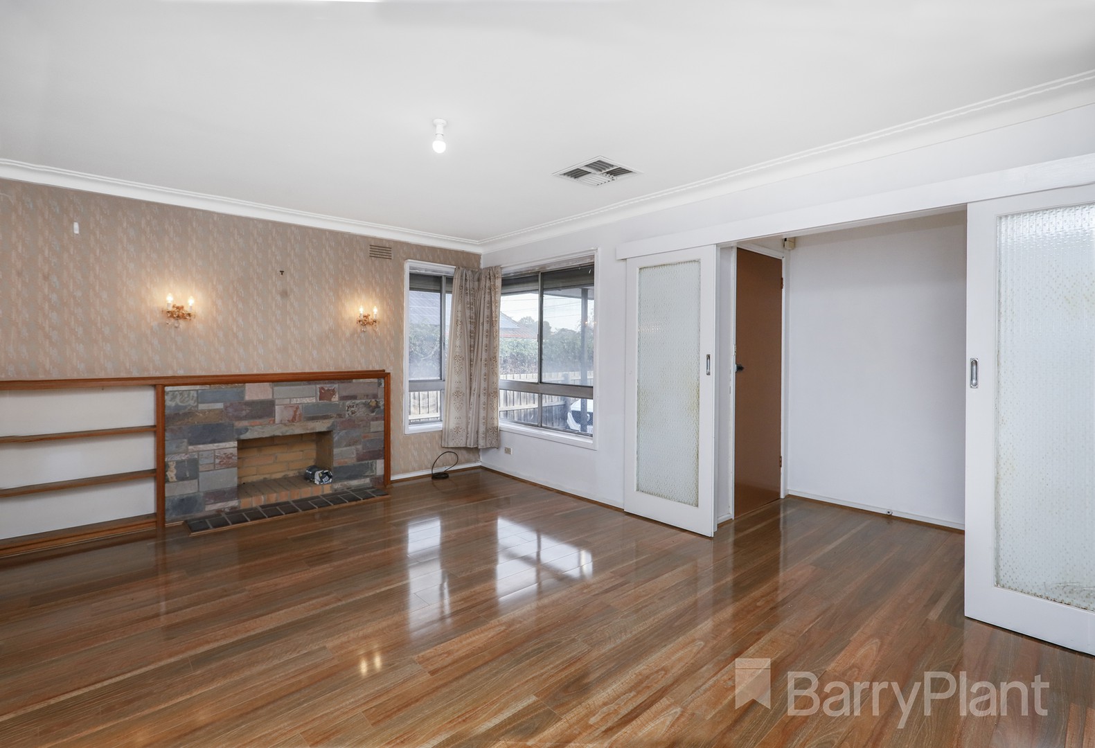 328  Milleara  Road, Avondale Heights, VIC 3034, Avondale Heights - Thumbnail 4