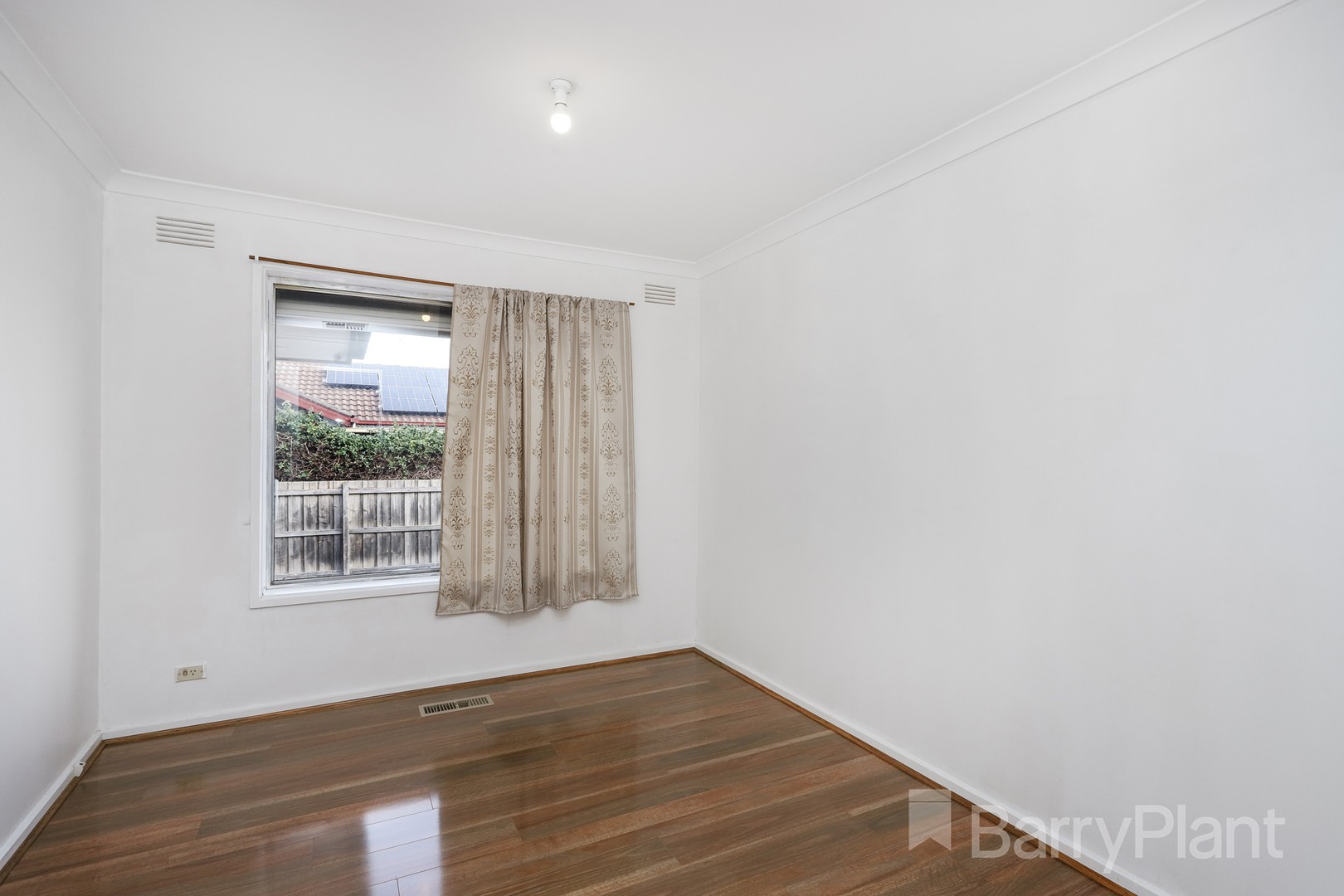328  Milleara  Road, Avondale Heights, VIC 3034, Avondale Heights - Thumbnail 6