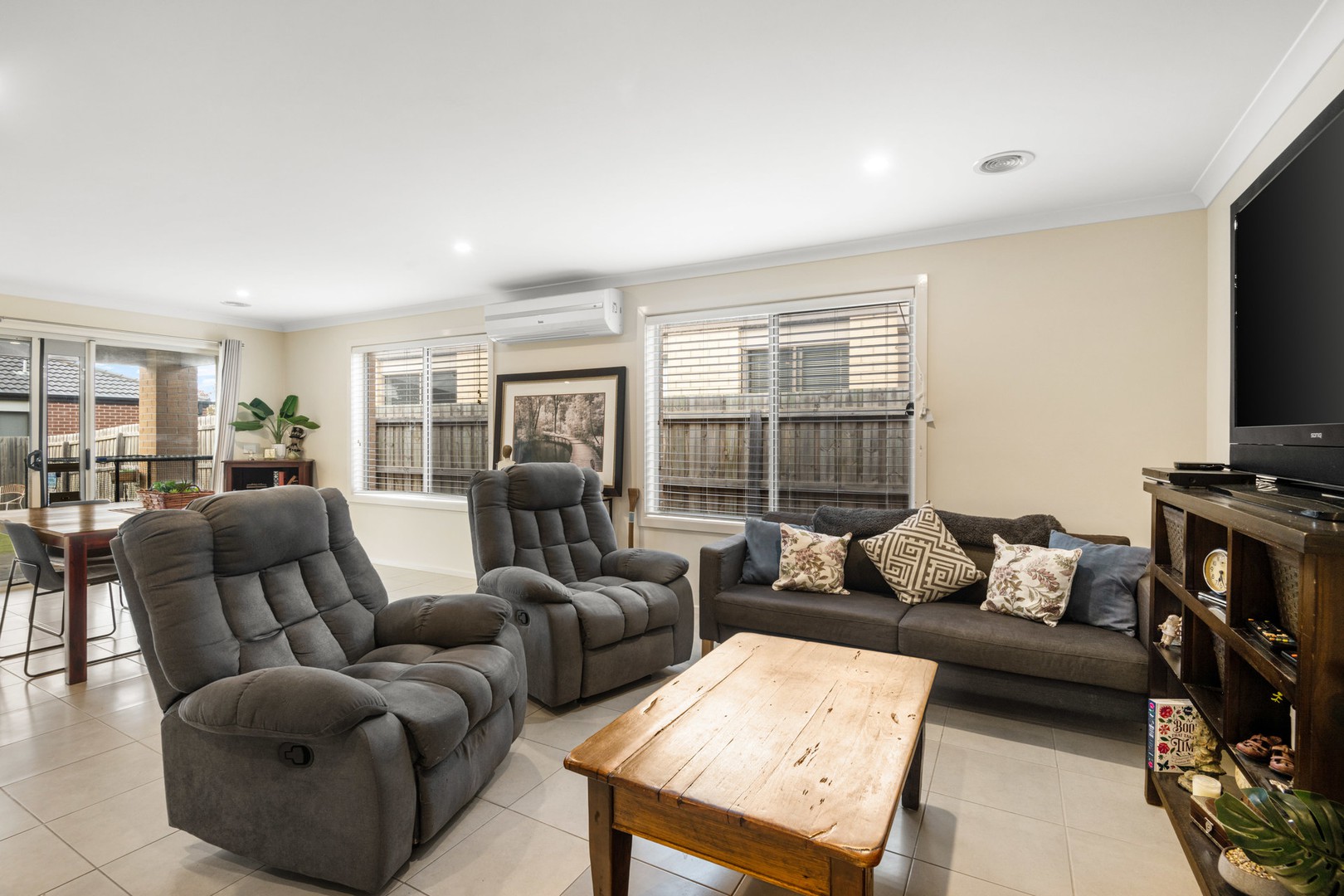 329 Charlemont Road, Armstrong Creek, VIC 3217, Armstrong Creek - Thumbnail 4