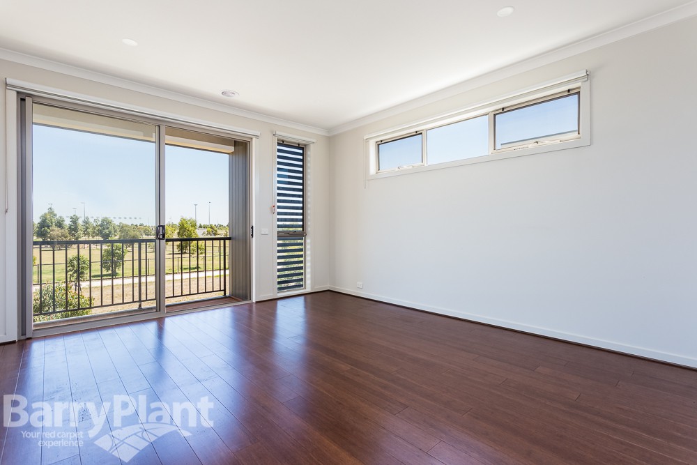 32C Middleton Drive, Point Cook, VIC 3030, Point Cook - Thumbnail 5