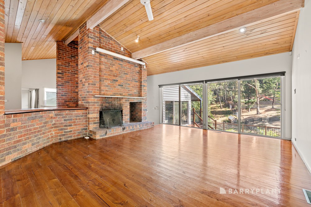 33-35 Curry Road, Park Orchards, VIC 3114, Park Orchards - Thumbnail 4