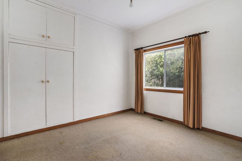 33 Acacia Street, Box Hill, VIC 3128, Box Hill - Thumbnail 5