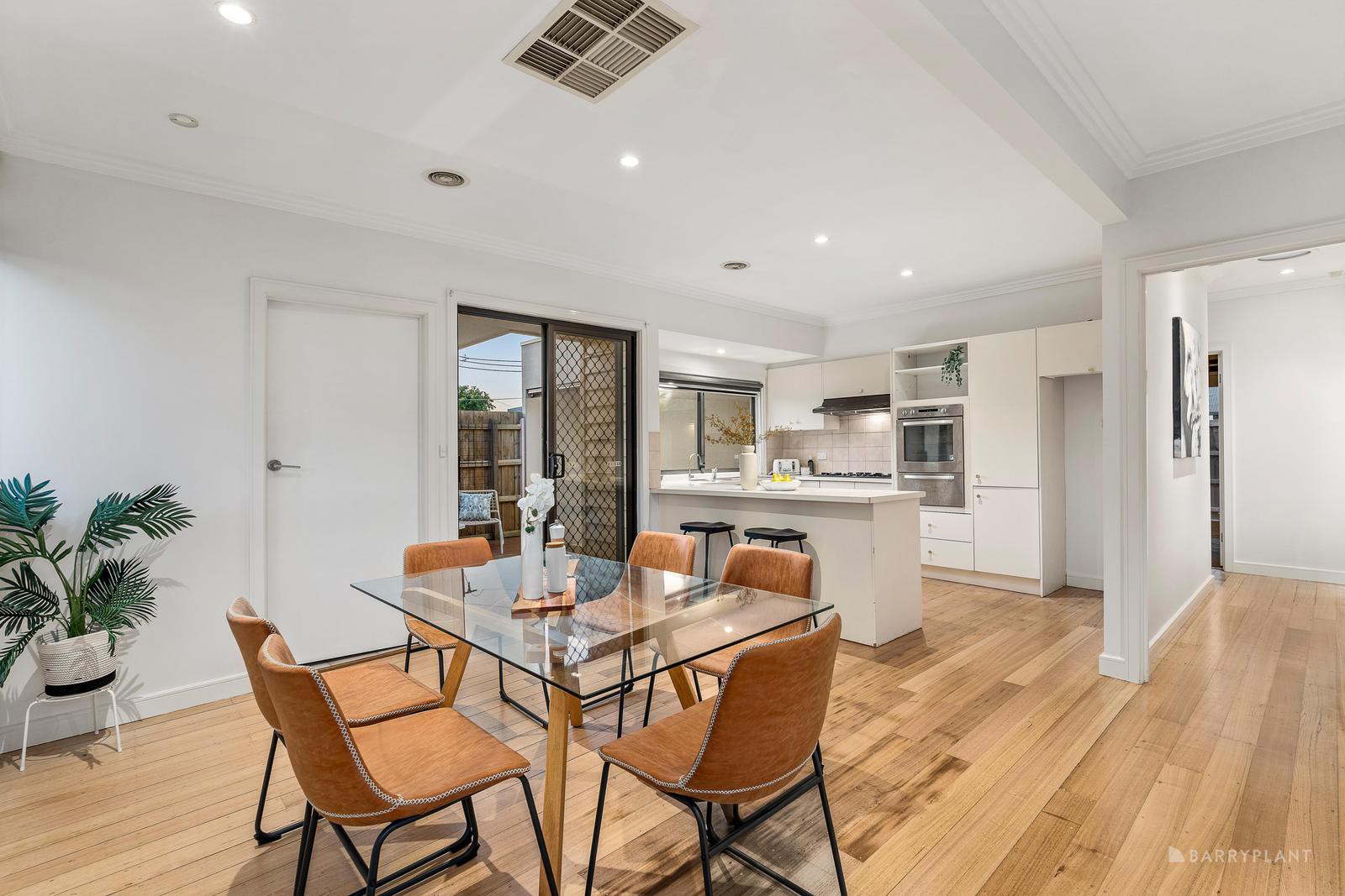 33 Alamein Road, Heidelberg West, VIC 3081, Heidelberg West - Thumbnail 4