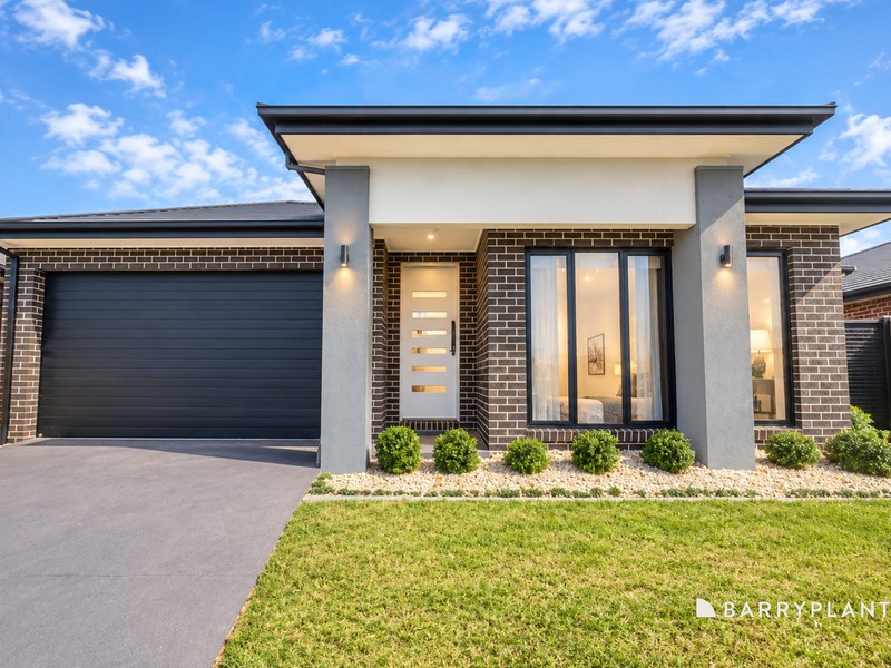 33 Ashdown Drive, Warragul, VIC 3820 - Image - 08/09/2026