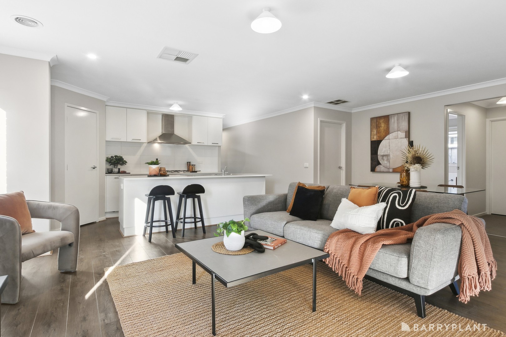 33 Ballymarang Chase, Cranbourne West, VIC 3977 - Thumbnail 2 - 24/04/2025