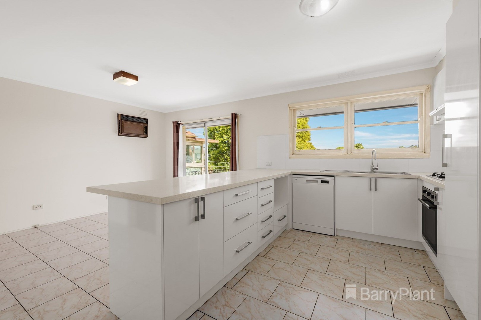 33 Balmoral Avenue, Templestowe Lower, VIC 3107, Templestowe Lower - Thumbnail 3