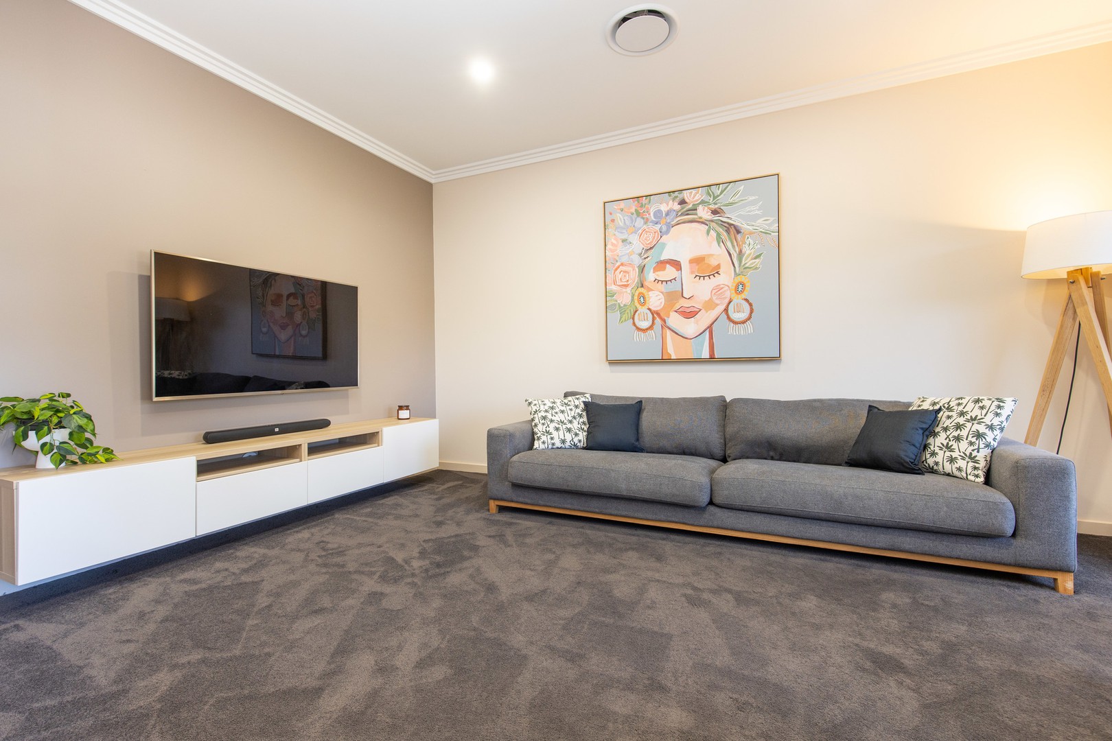 33 Belleview Drive, Irymple, VIC 3498 - Thumbnail 2 - 03/04/2024