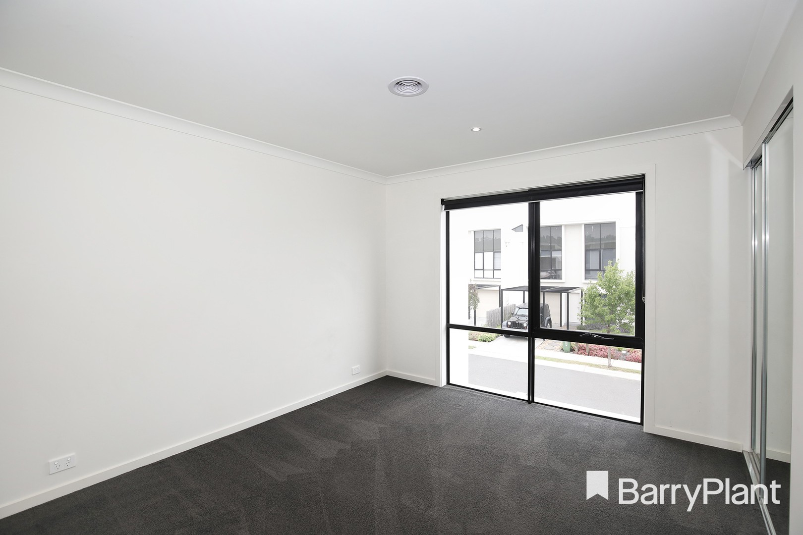 33 Belsay Chase, Chirnside Park, VIC 3116, Chirnside Park - Thumbnail 8