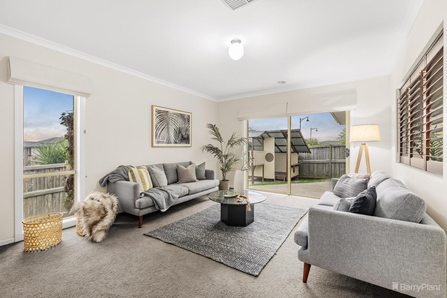 33 Bernard Street, Doreen, VIC 3754, Doreen - Thumbnail 2