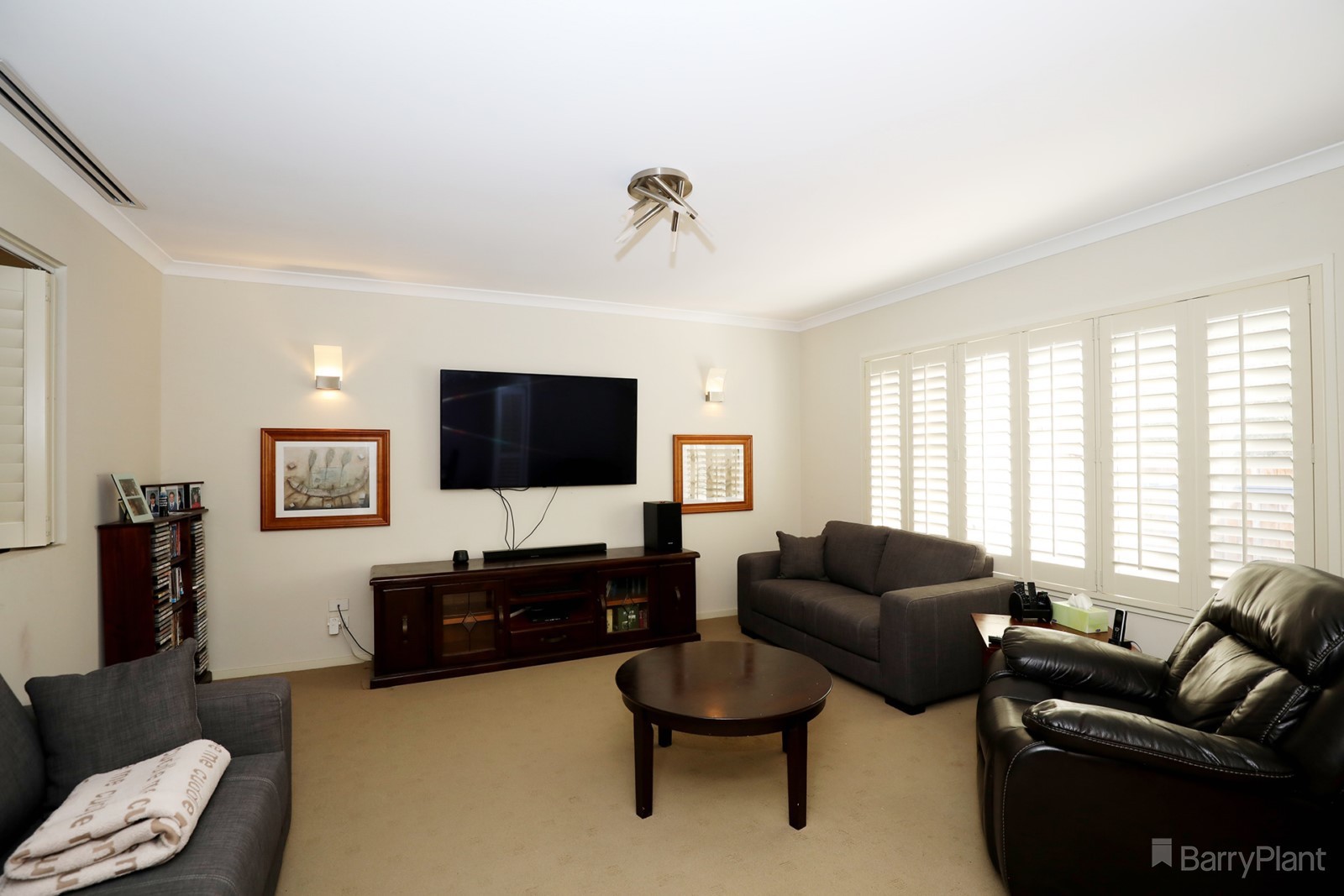 33 Bohemia Crescent, Pakenham, VIC 3810, Pakenham - Thumbnail 4