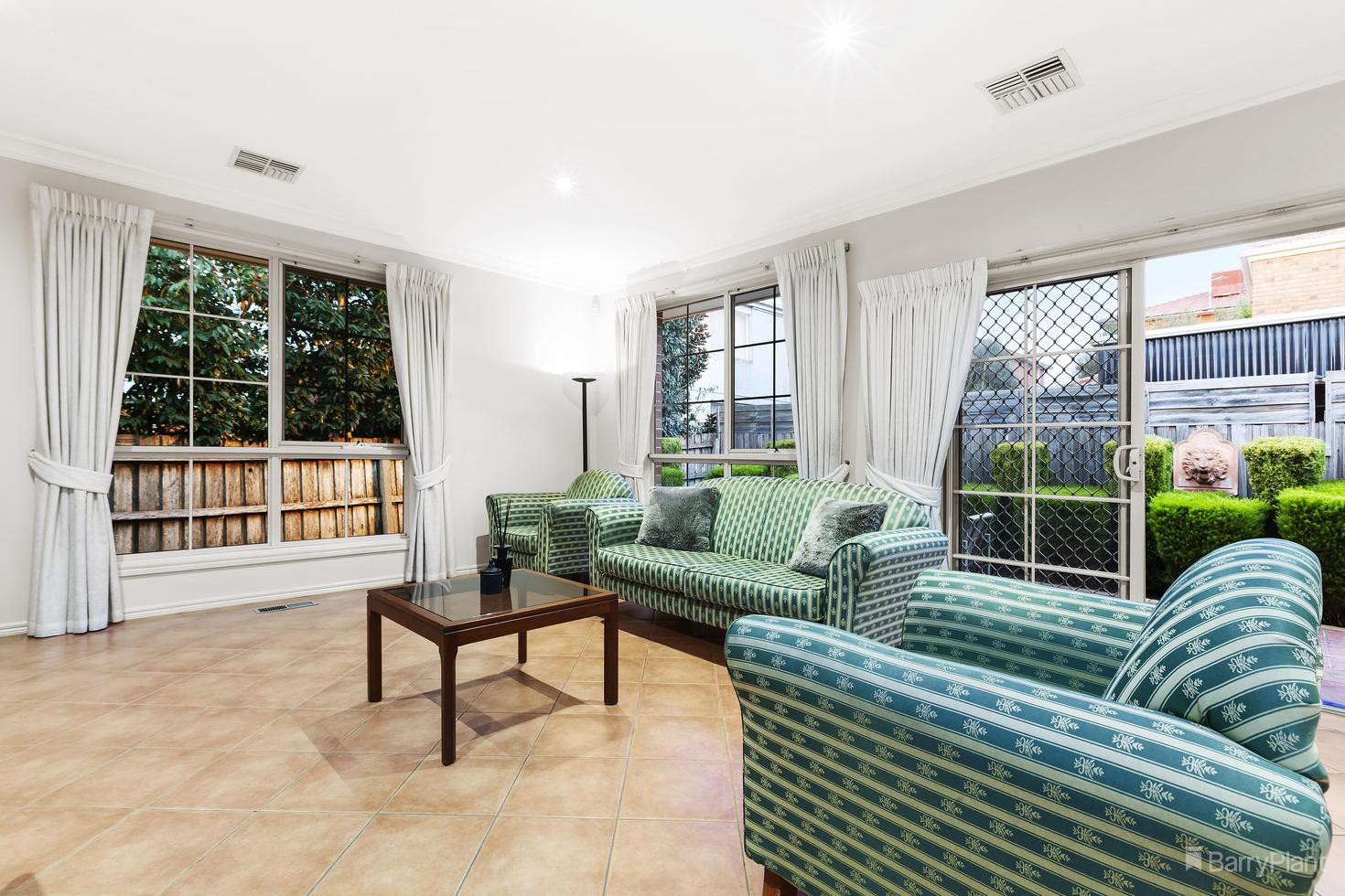 33 Bourke Street, Bulleen, VIC 3105, Bulleen - Thumbnail 3