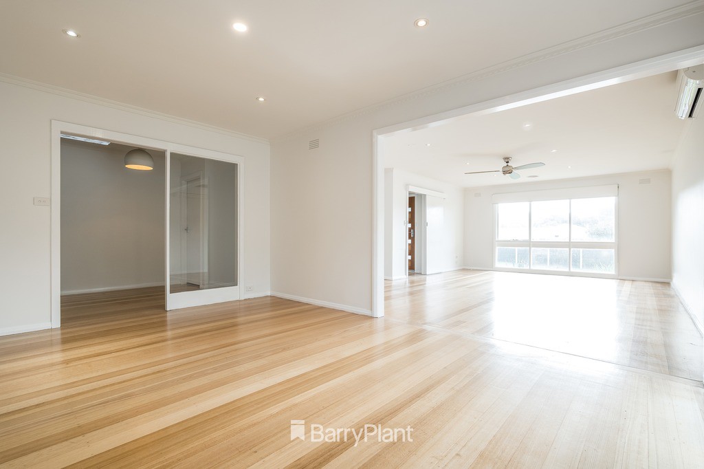 33 Brassey Avenue, Highton, VIC 3216, Highton - Thumbnail 3