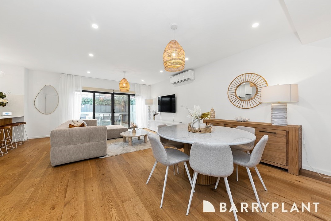 33 Byron Street, Box Hill South, VIC 3128, Box Hill South - Thumbnail 2