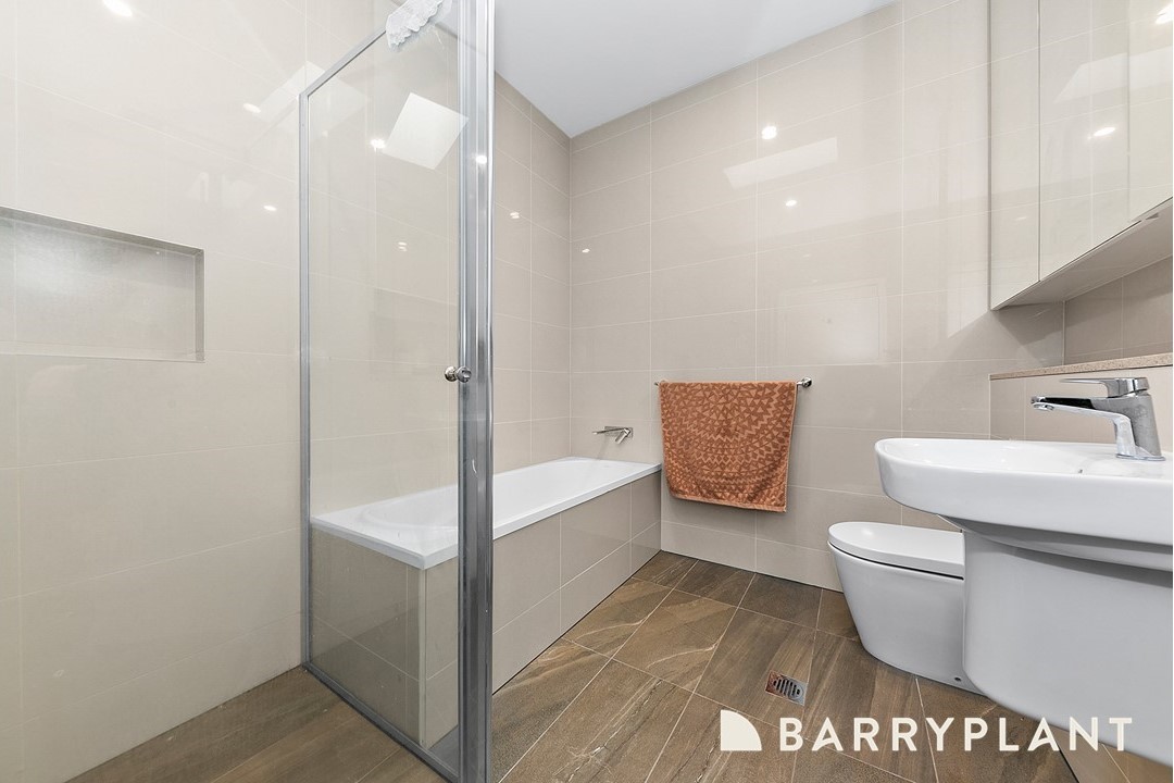 33 Byron Street, Box Hill South, VIC 3128, Box Hill South - Thumbnail 8