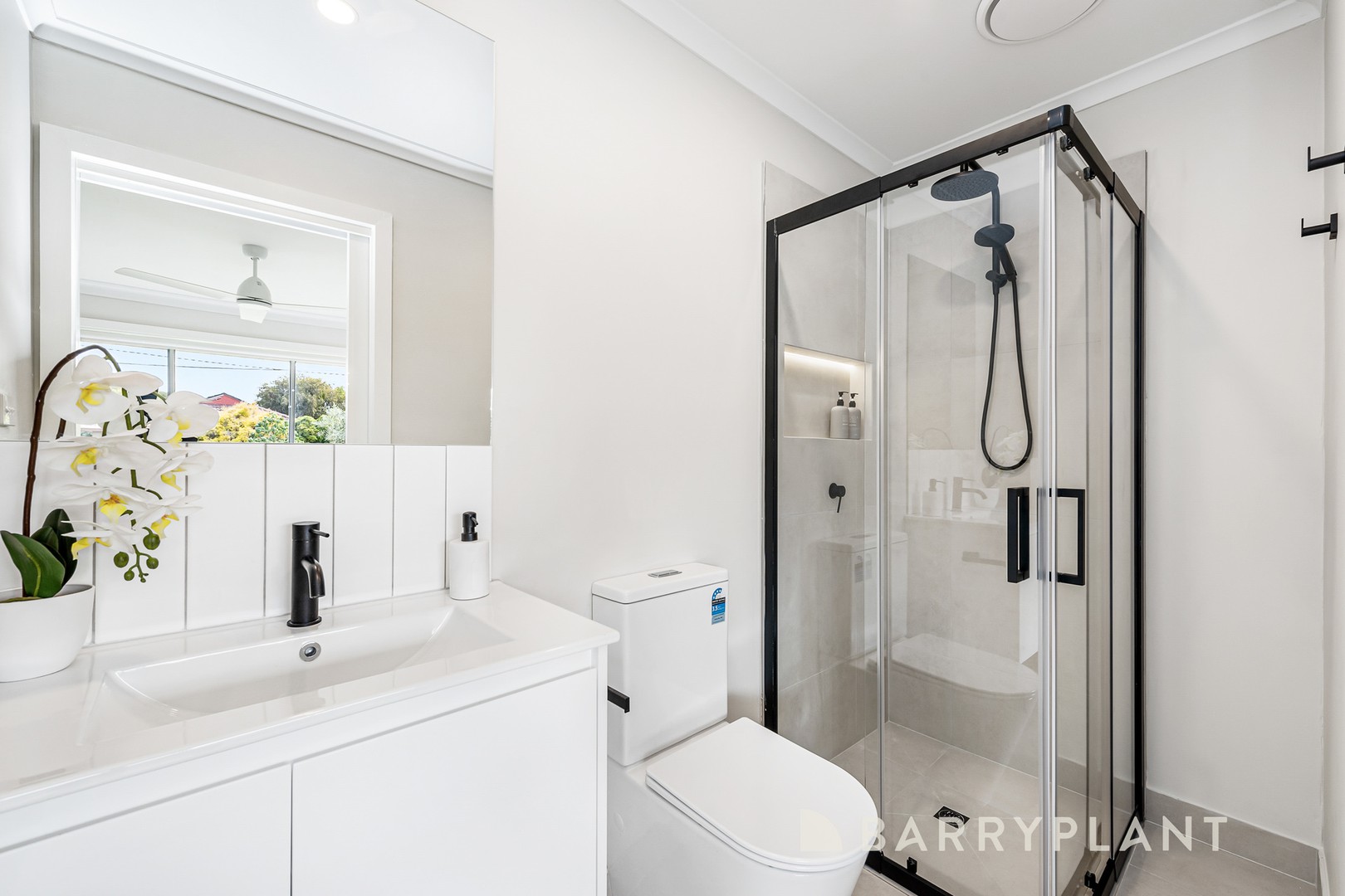 33 Canberra Avenue, Hoppers Crossing, VIC 3029, Hoppers Crossing - Thumbnail 3