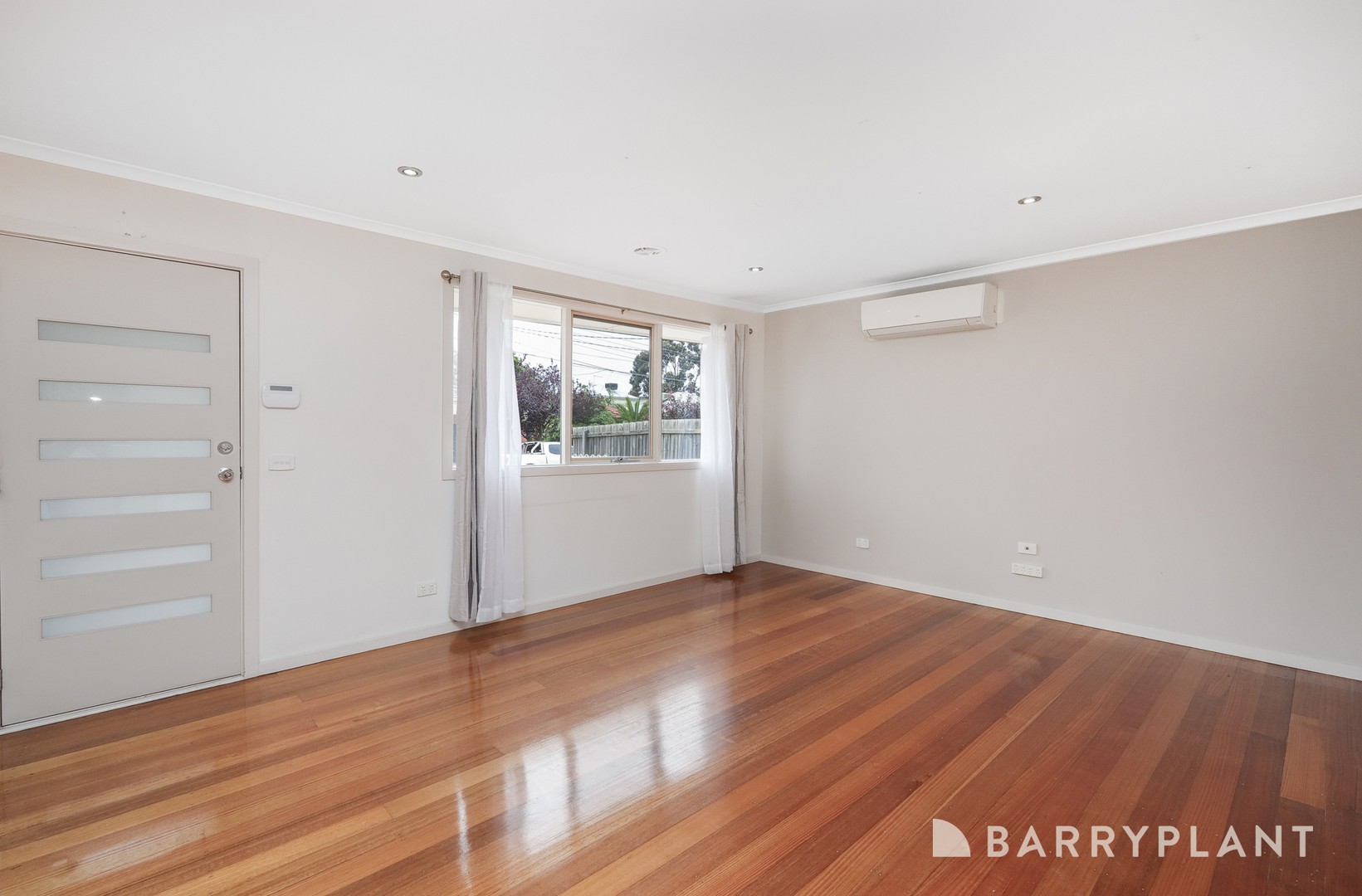 33 Carlyle  Street, Maidstone, VIC 3012, Maidstone - Thumbnail 3