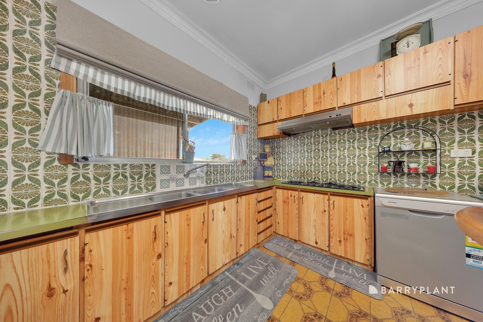 33 Caroline Street, Thomastown, VIC 3074, Thomastown - Thumbnail 4