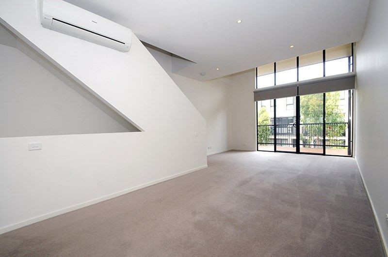 33 Central Park Walk, Cheltenham, VIC 3192, Cheltenham - Thumbnail 2