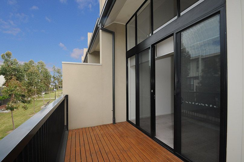33 Central Park Walk, Cheltenham, VIC 3192, Cheltenham - Thumbnail 8