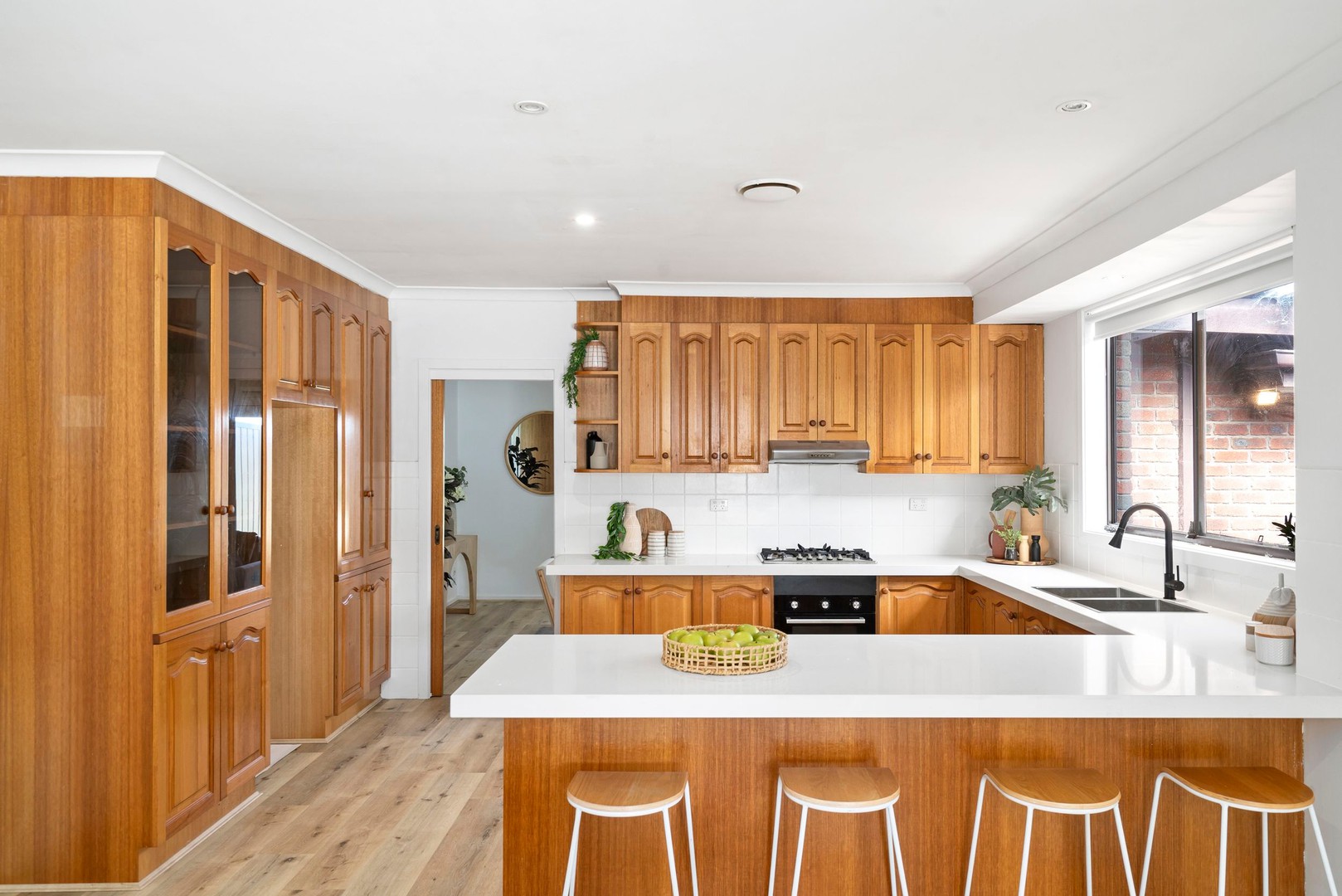 33 Charlbury Grove, St Albans, VIC 3021, St Albans - Thumbnail 3