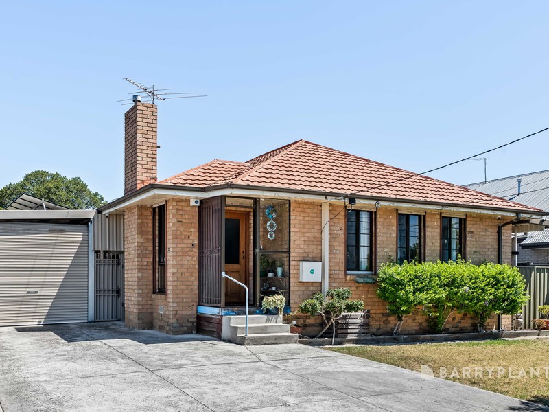 33 Charlton Crescent, Reservoir, VIC 3073 - Image - 25/05/2026