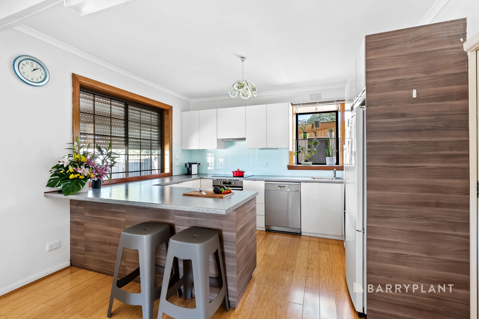 33 Charlton Crescent, Reservoir, VIC 3073, Reservoir - Thumbnail 3