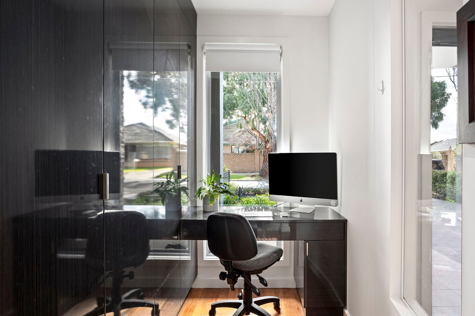 33 Coghlan Street, Niddrie, VIC 3042, Niddrie - Thumbnail 3
