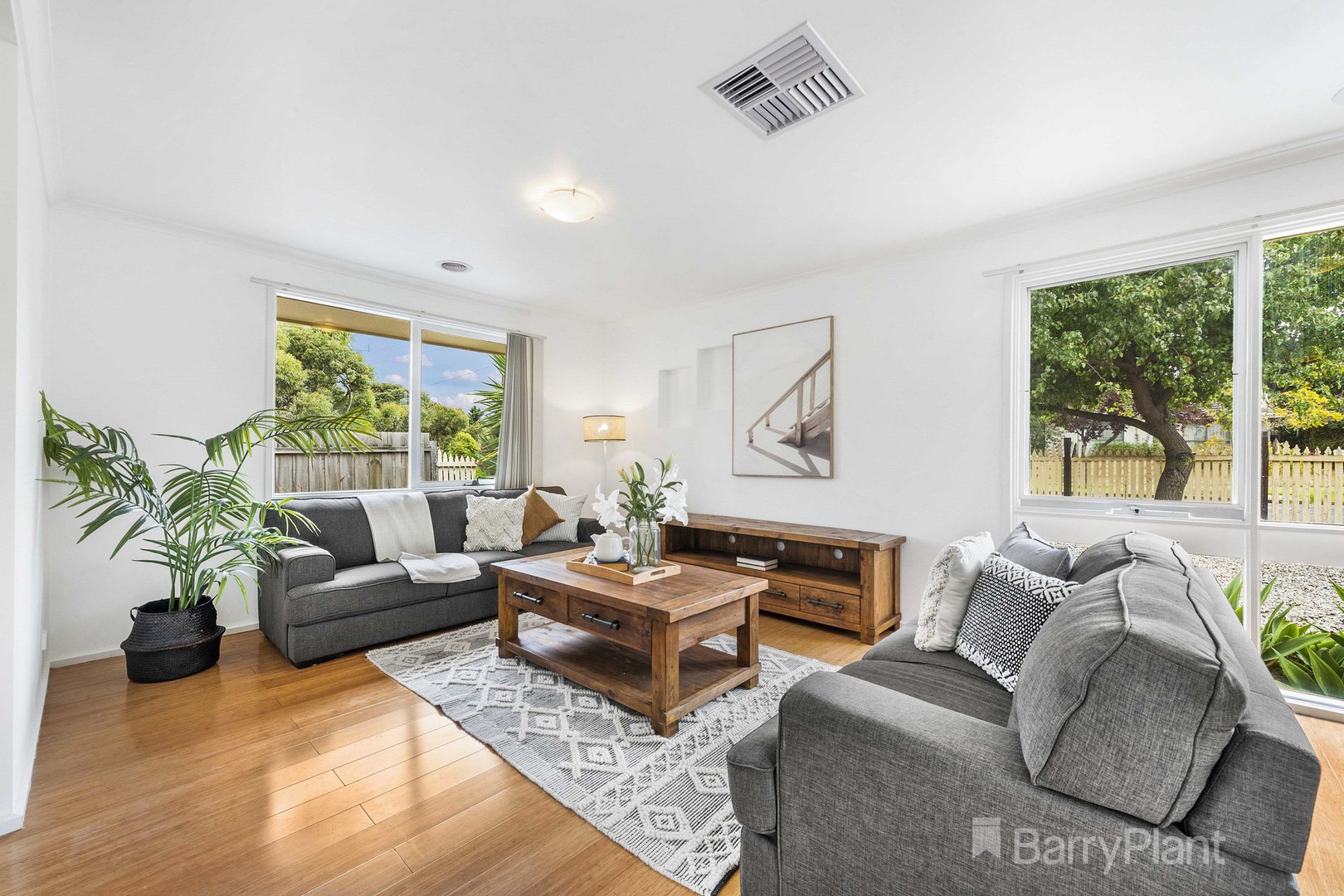 33 Corella Avenue, Melton, VIC 3337, Melton - Thumbnail 7