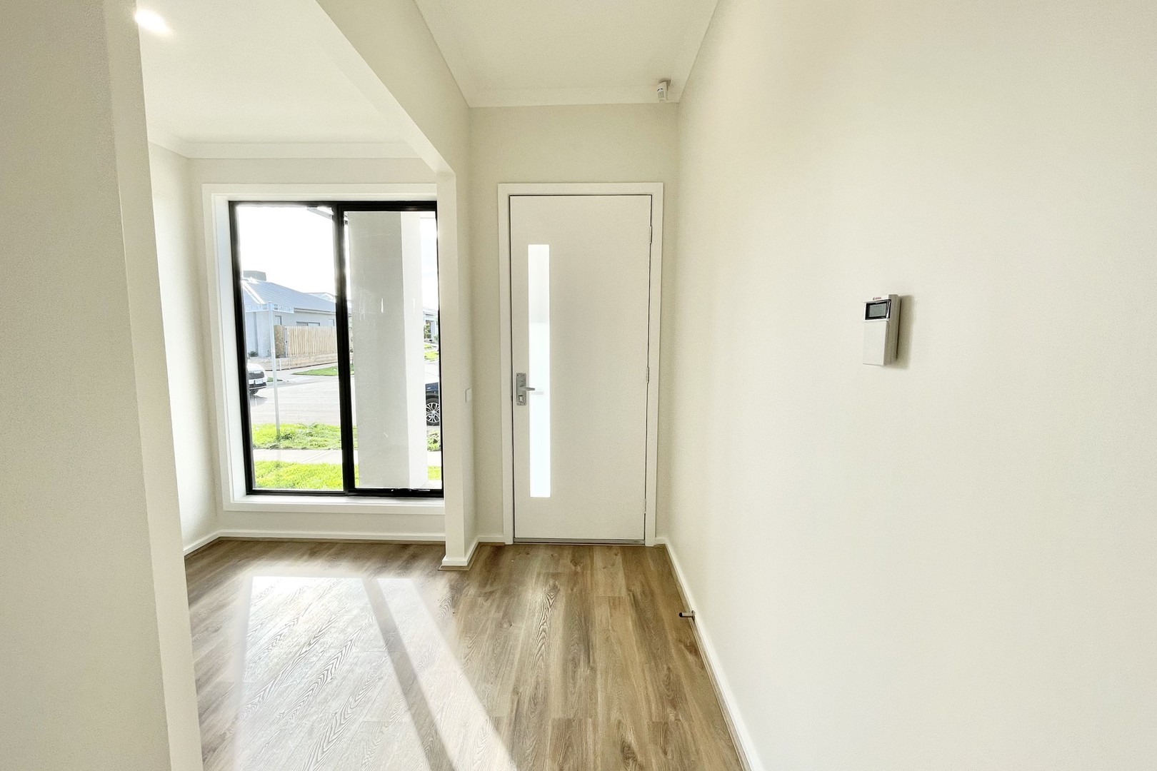 33 Curtin Drive, Deanside, VIC 3336 - Thumbnail 1 - 17/09/2026