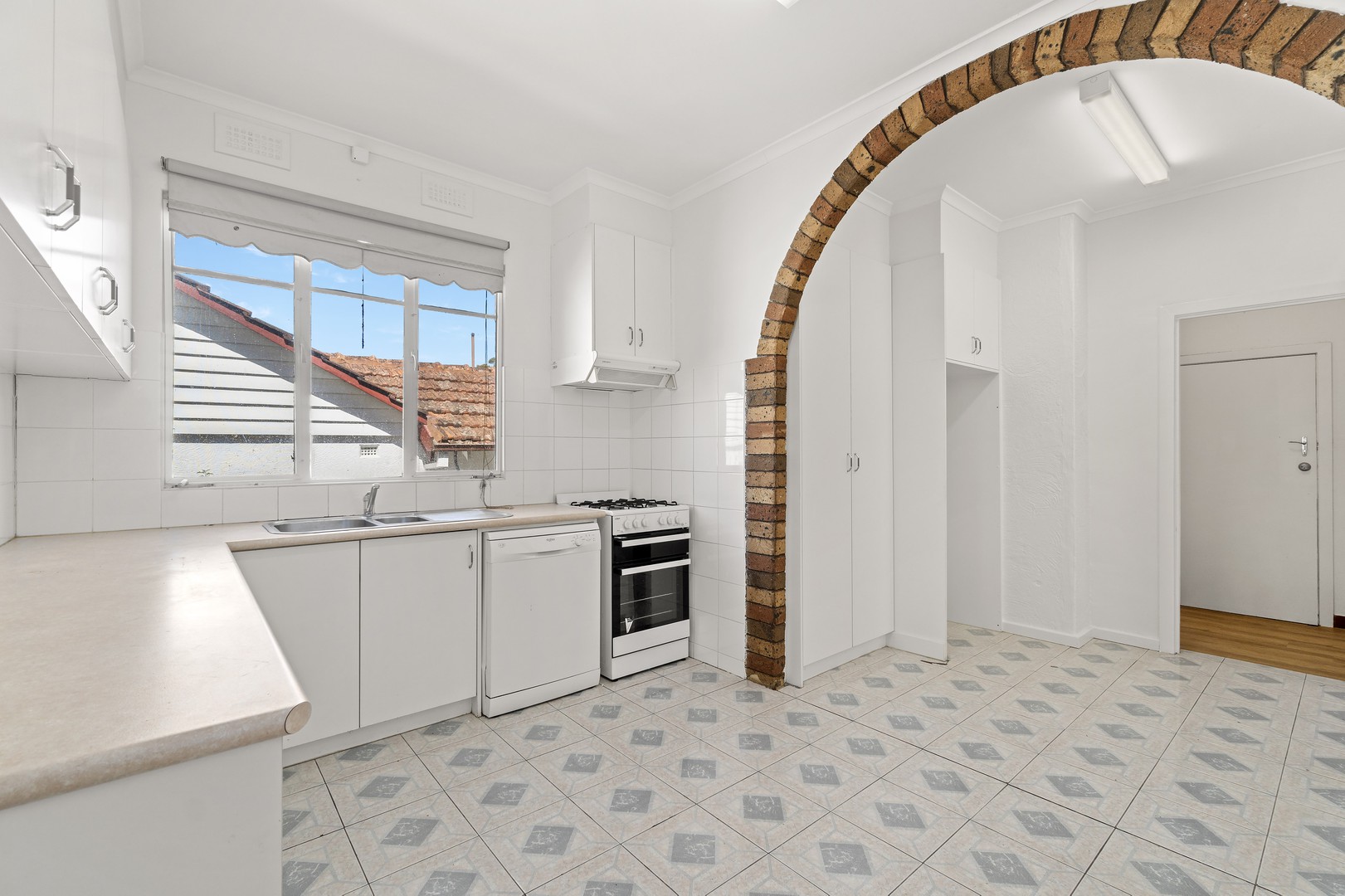 33 Daniel Street, Burwood, VIC 3125, Burwood - Thumbnail 2