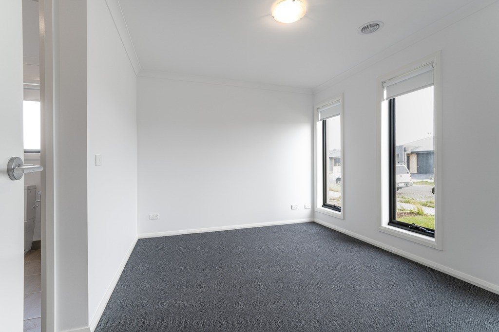 33 Duchess Drive, St Leonards, VIC 3223, St Leonards - Thumbnail 5