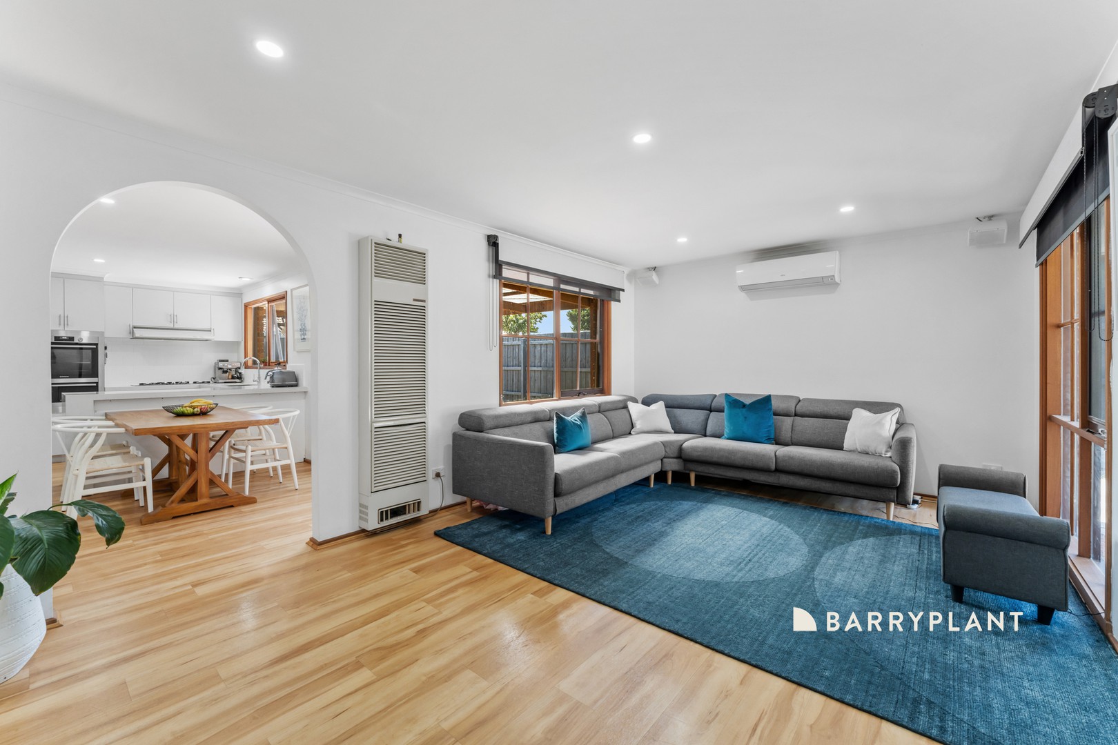 33 Eliza Street, Cranbourne North, VIC 3977, Cranbourne North - Thumbnail 4