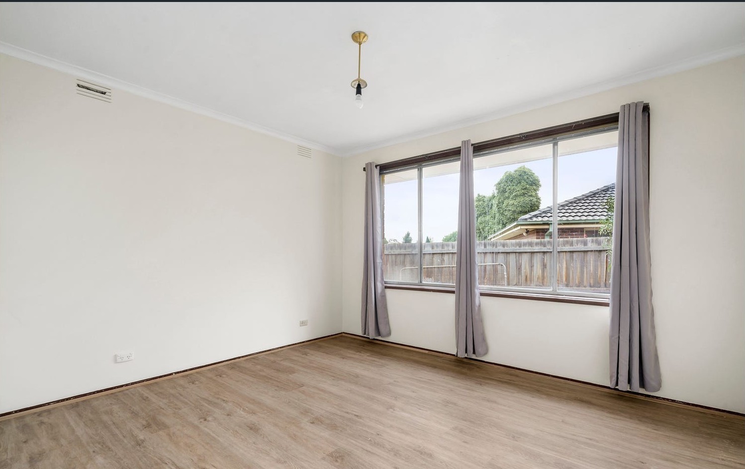 33 First Avenue, Melton South, VIC 3338, Melton South - Thumbnail 5