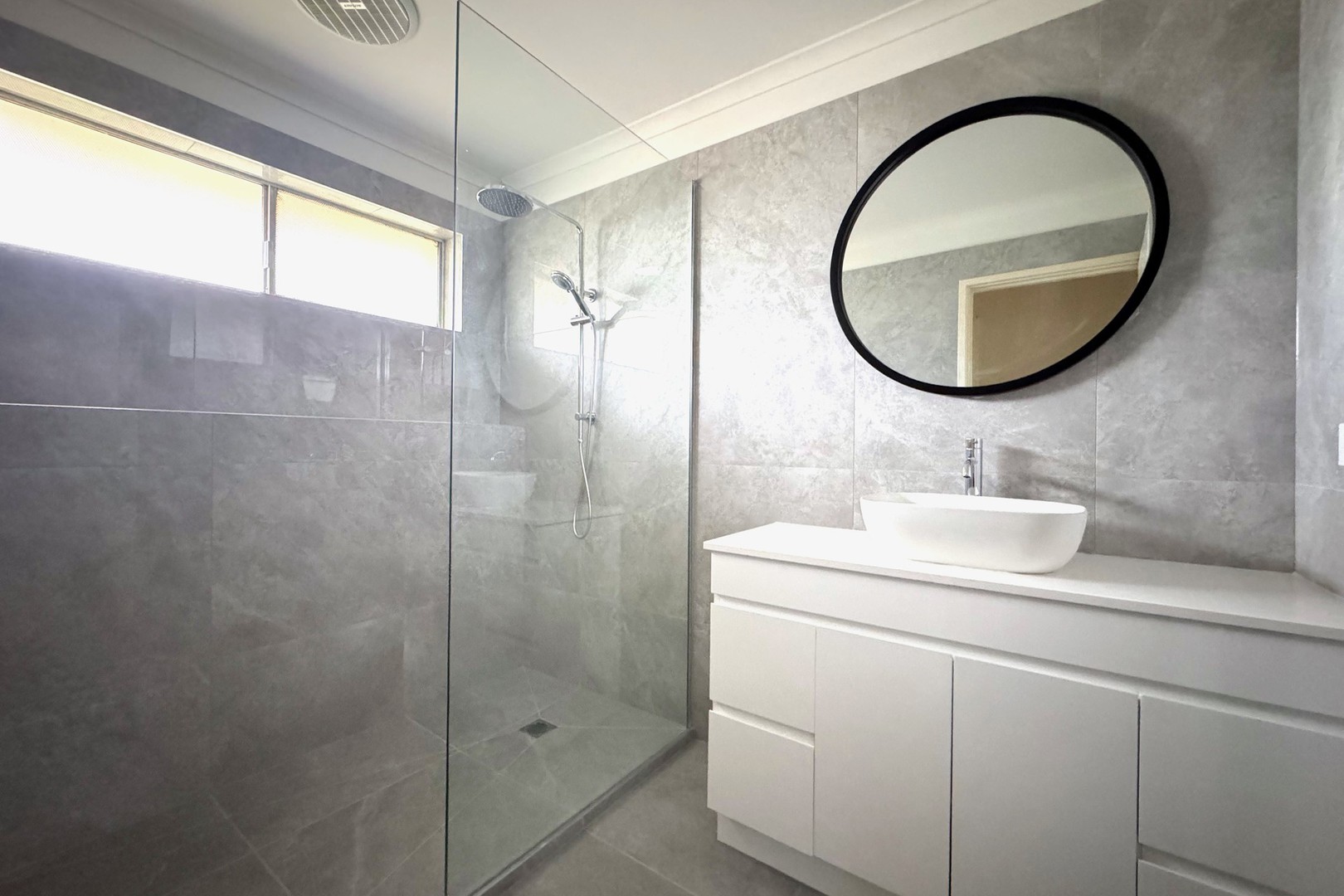 33 First Avenue, Melton South, VIC 3338, Melton South - Thumbnail 7