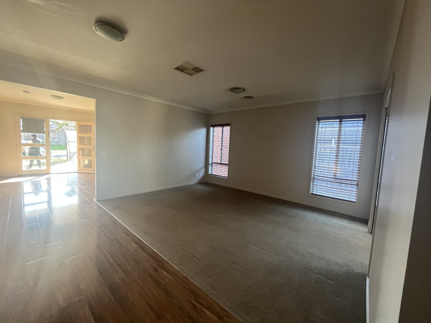 33 Gascoyne Way, Truganina, VIC 3029, Truganina - Thumbnail 2