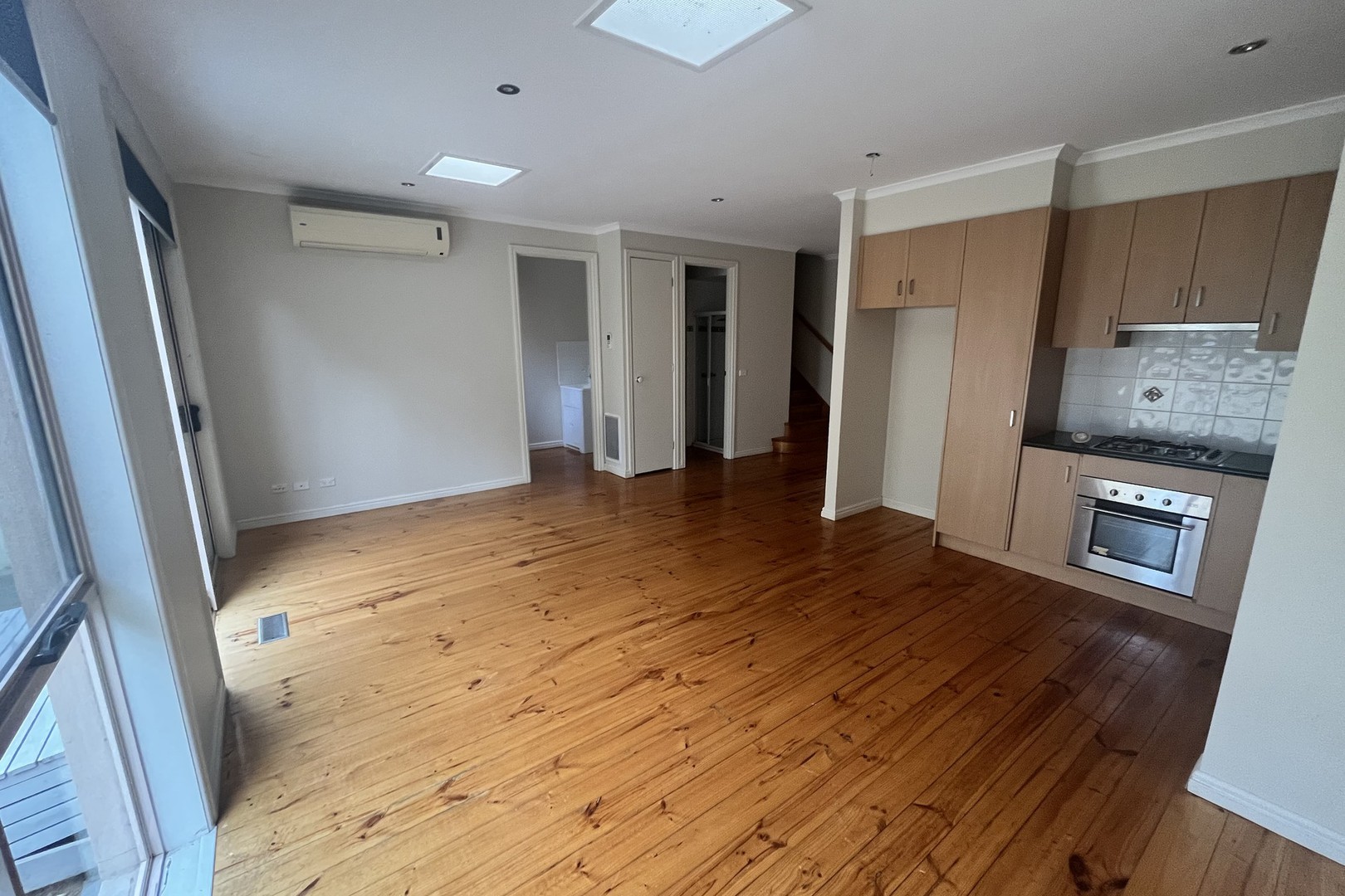 33 Georgia Place, Kealba, VIC 3021, Kealba - Thumbnail 2