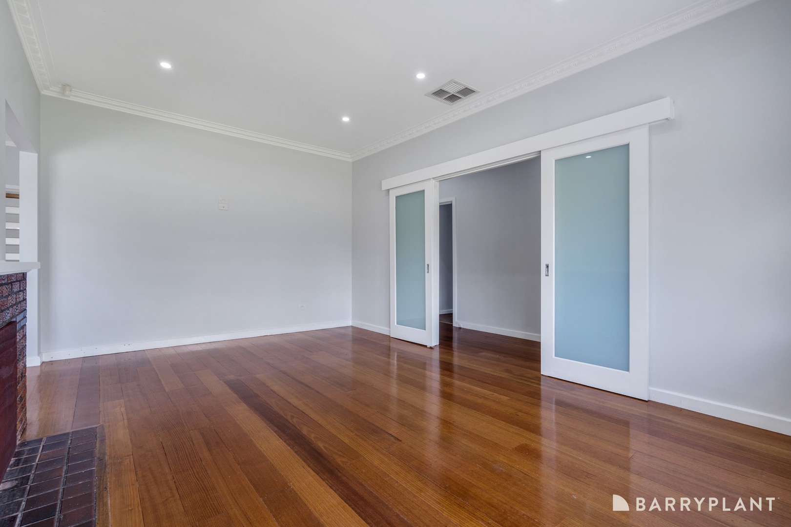 33 Glasgow Avenue, Reservoir, VIC 3073, Reservoir - Thumbnail 3