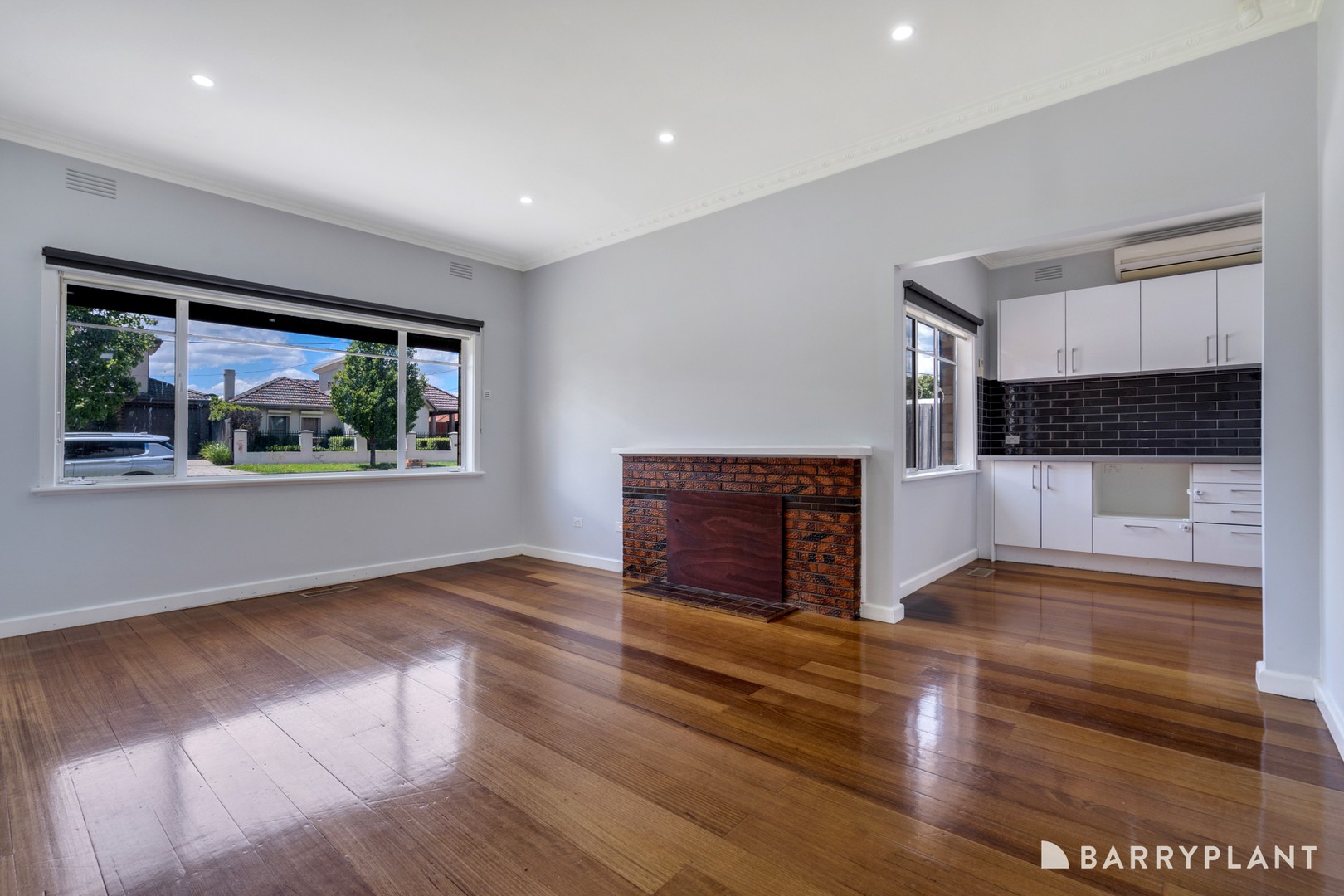 33 Glasgow Avenue, Reservoir, VIC 3073, Reservoir - Thumbnail 4