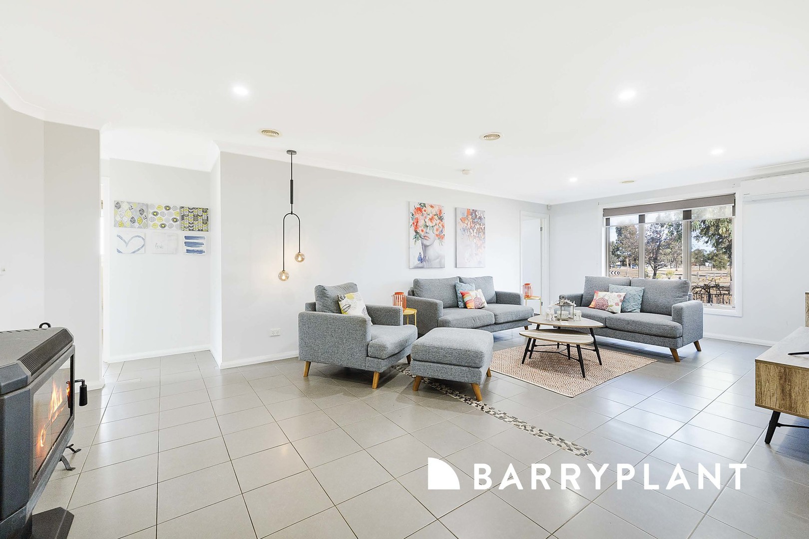 33 Glencoe Street, Kurunjang, VIC 3337, Kurunjang - Thumbnail 5