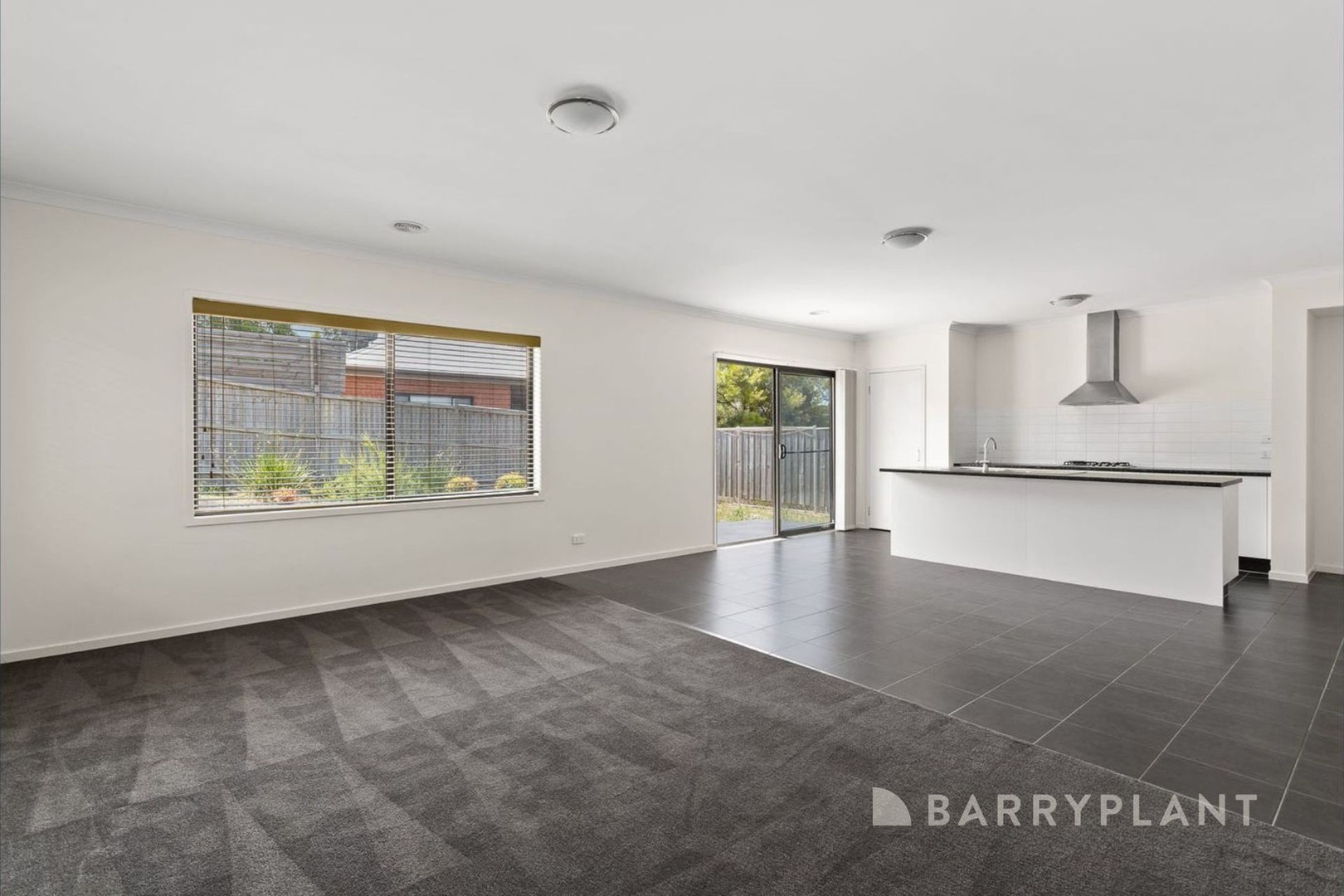 33 Gyrfalcon Way, Doreen, VIC 3754 - Thumbnail 1 - 16/09/2026