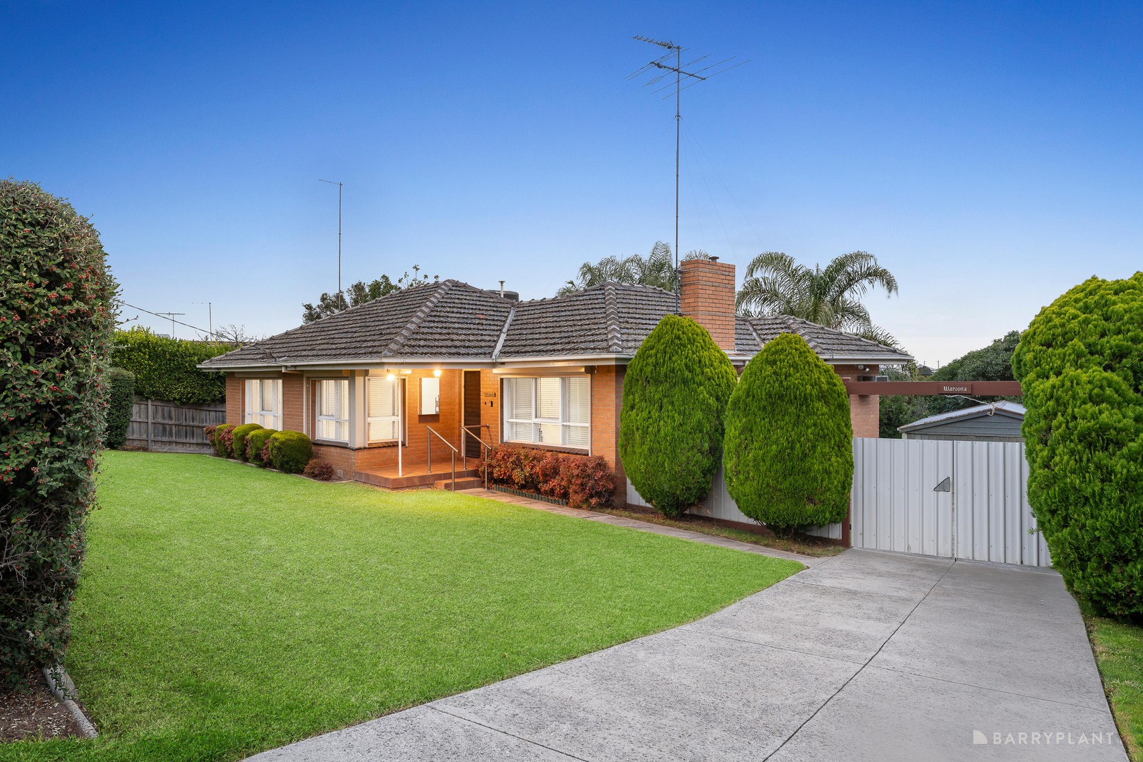 33 Harold Street, Bulleen, VIC 3105 - Thumbnail 2 - 07/05/2026