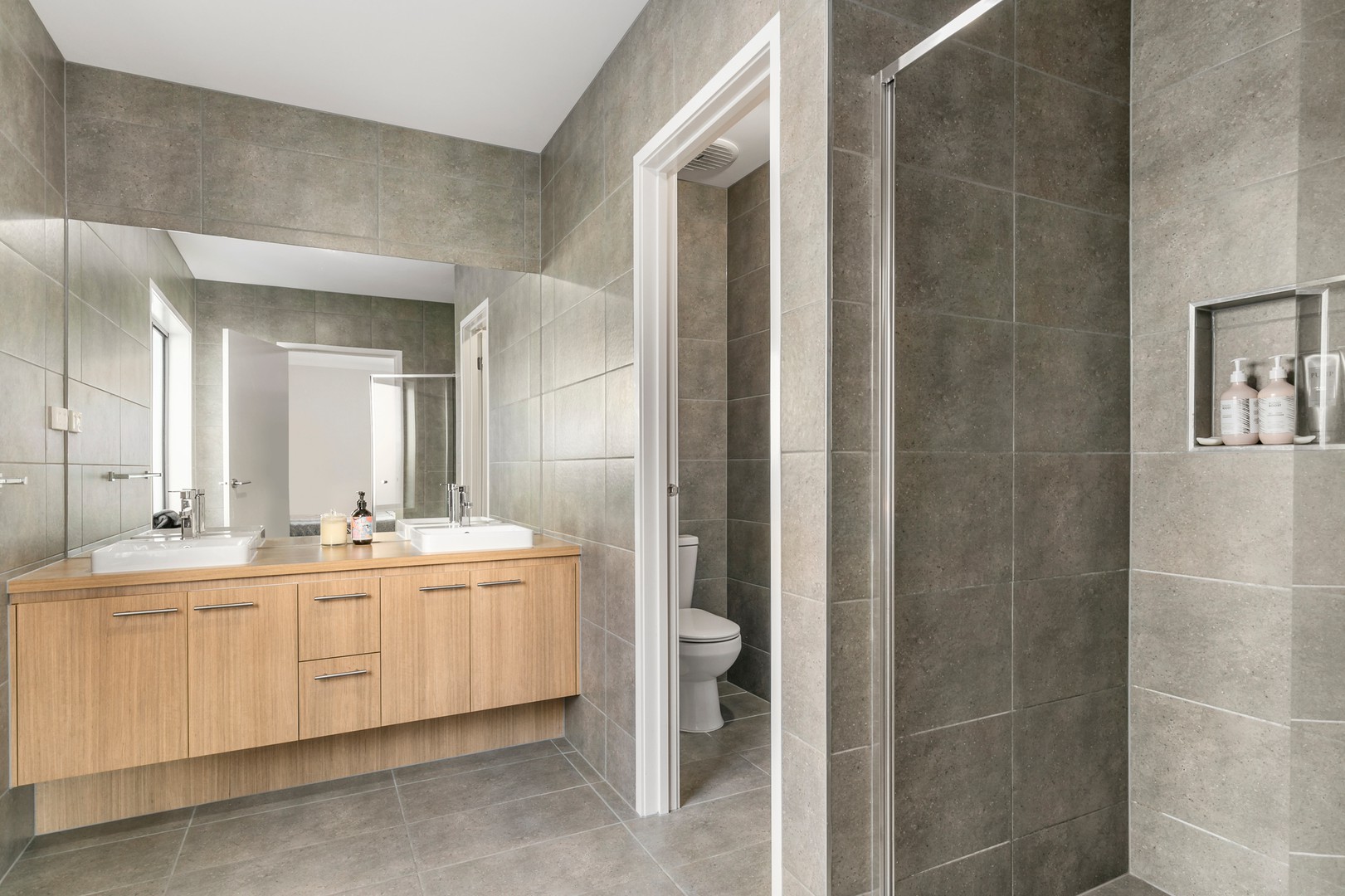 33 Henrietta  AvenueMernda, VIC 3754, Mernda - Thumbnail 6