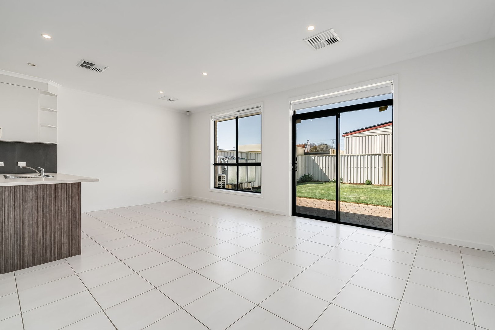 33 Holbrooks RoadFlinders Park, sa 5025  - Leased, Flinders Park - Thumbnail 4