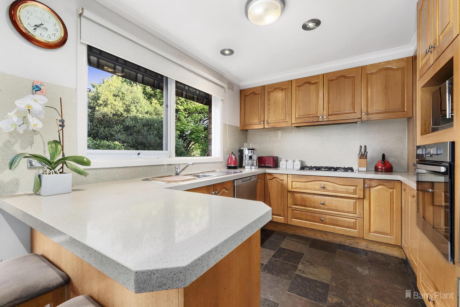 33 Ironbark Drive, Templestowe Lower, VIC 3107, Templestowe Lower - Thumbnail 3