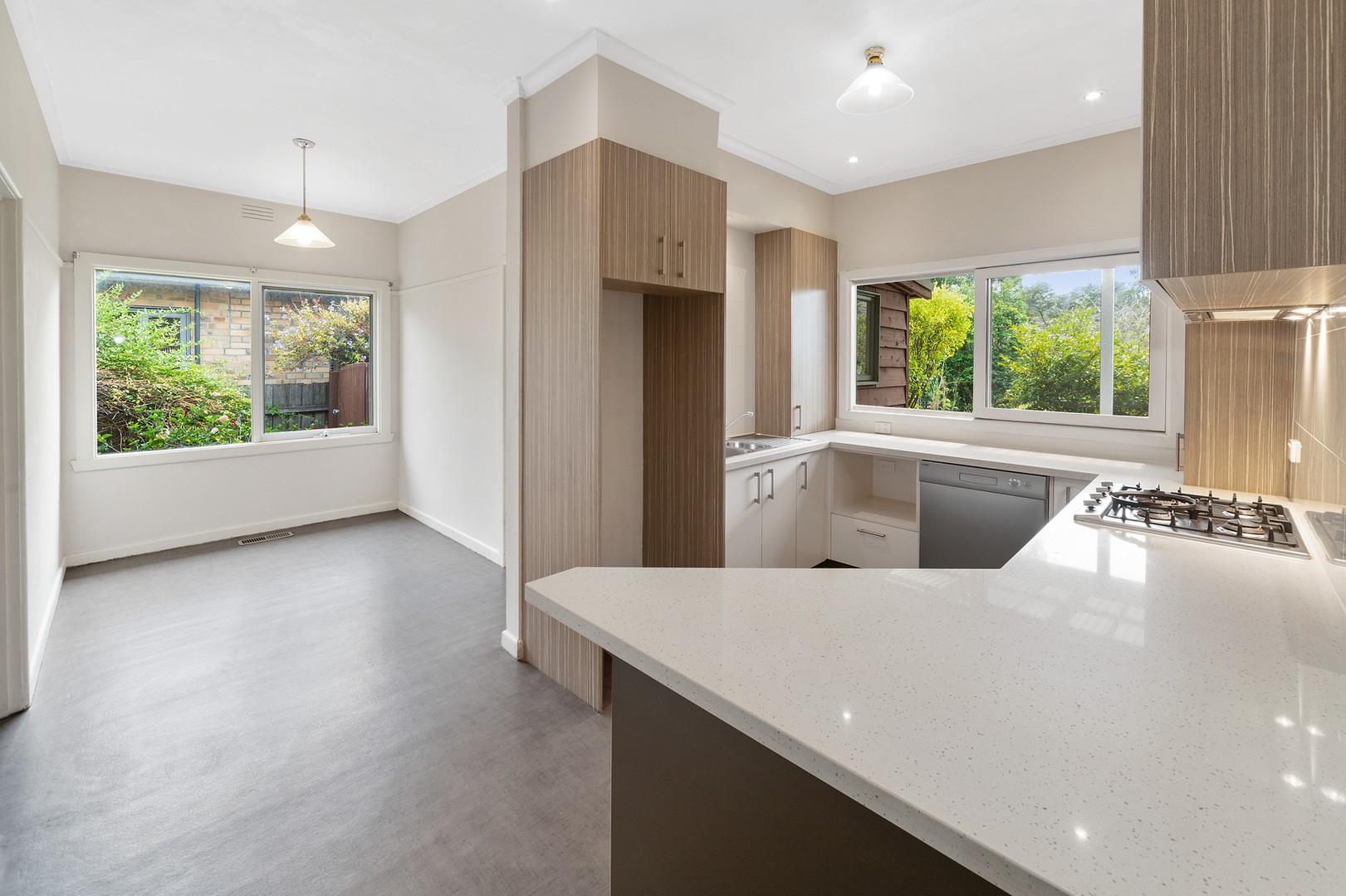 33 Joffre Avenue, Edithvale, VIC 3196, Edithvale - Thumbnail 2