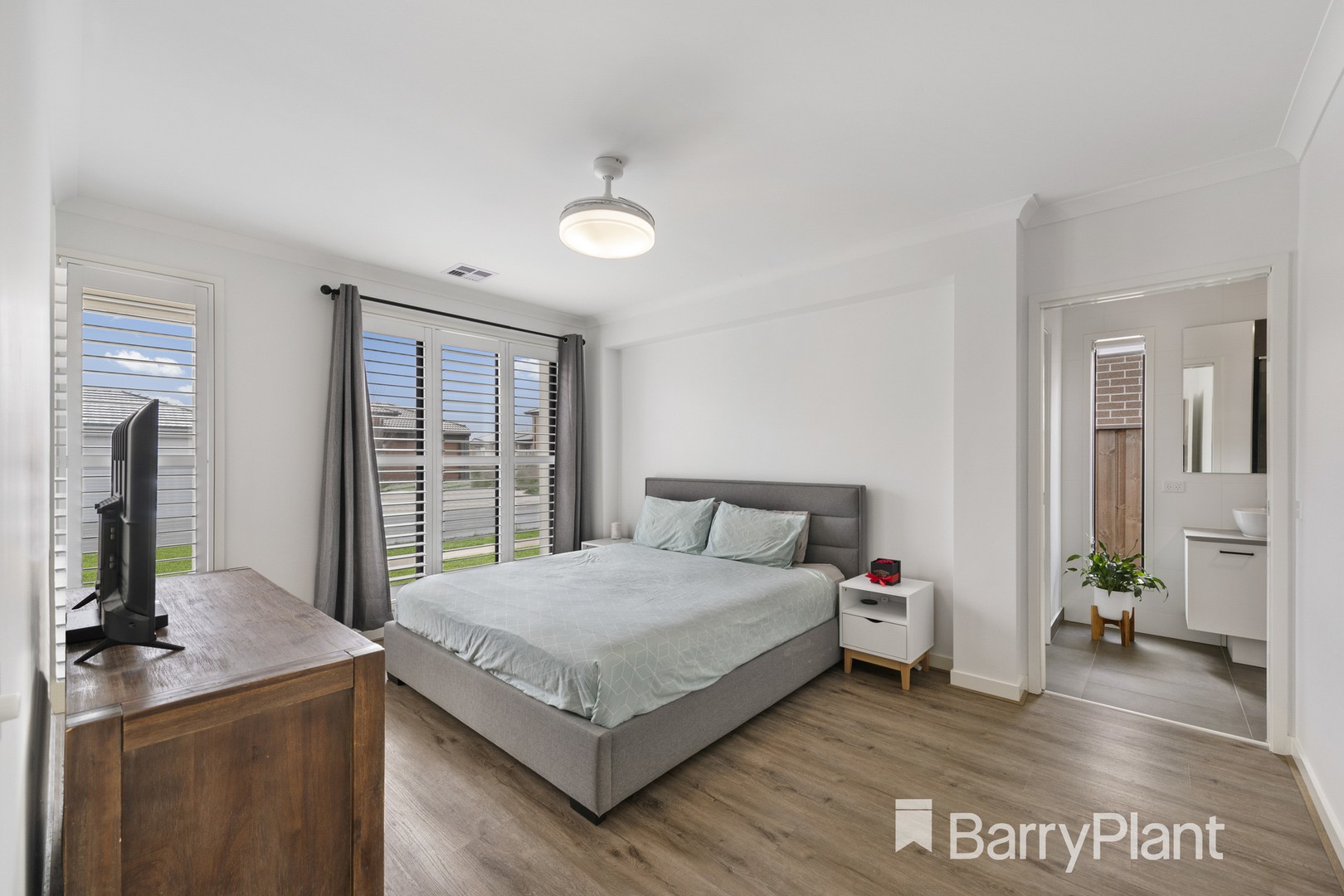 33 Juliete Street, Strathtulloh, VIC 3338, Strathtulloh - Thumbnail 2