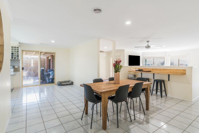 33 Laguna Pl, Grovedale, VIC 3216 - Thumbnail 2 - 14/05/2025